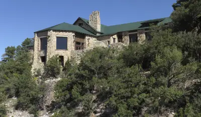 Wildfire destroys a historic Grand Canyon lodge and other structures